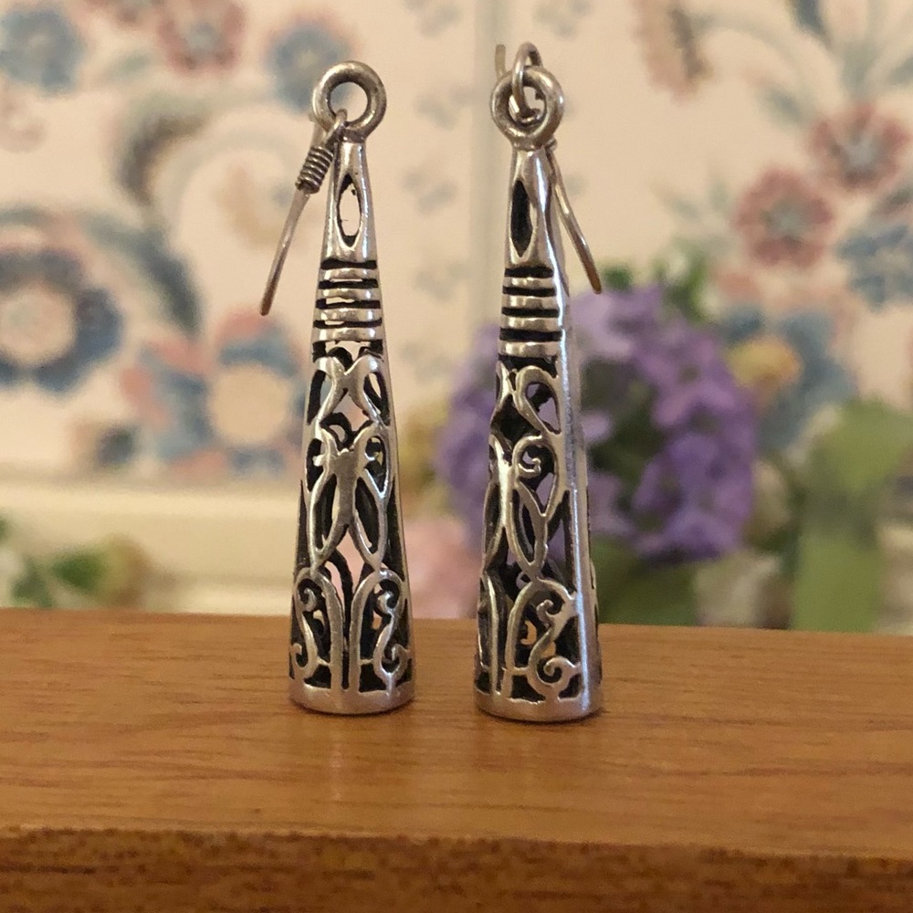 Vintage Silpada Sterling Silver Cone Filigree Earrings W1159 - Picture 4 of 12